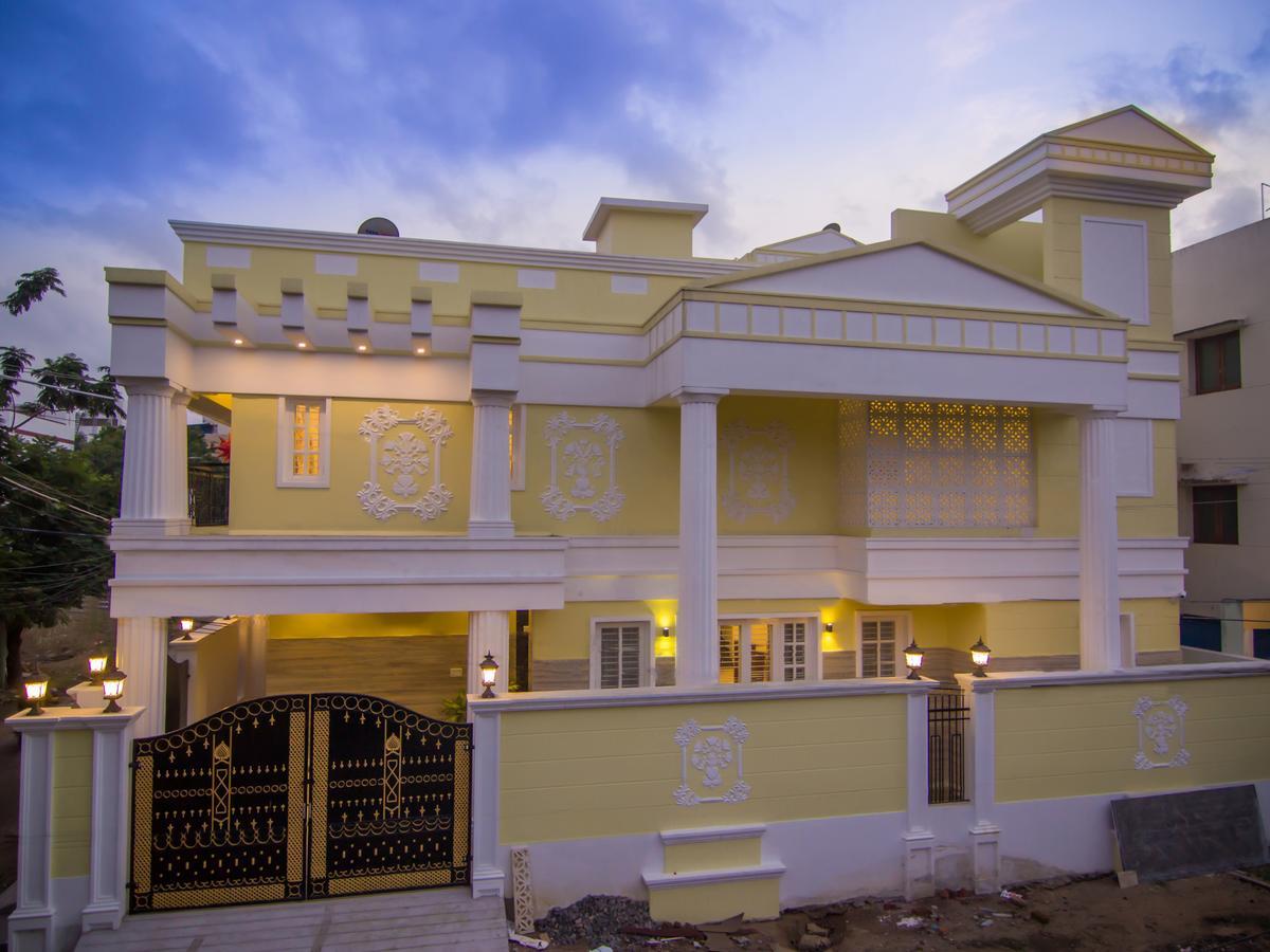Iris Comfort Inn Chennai Exterior foto